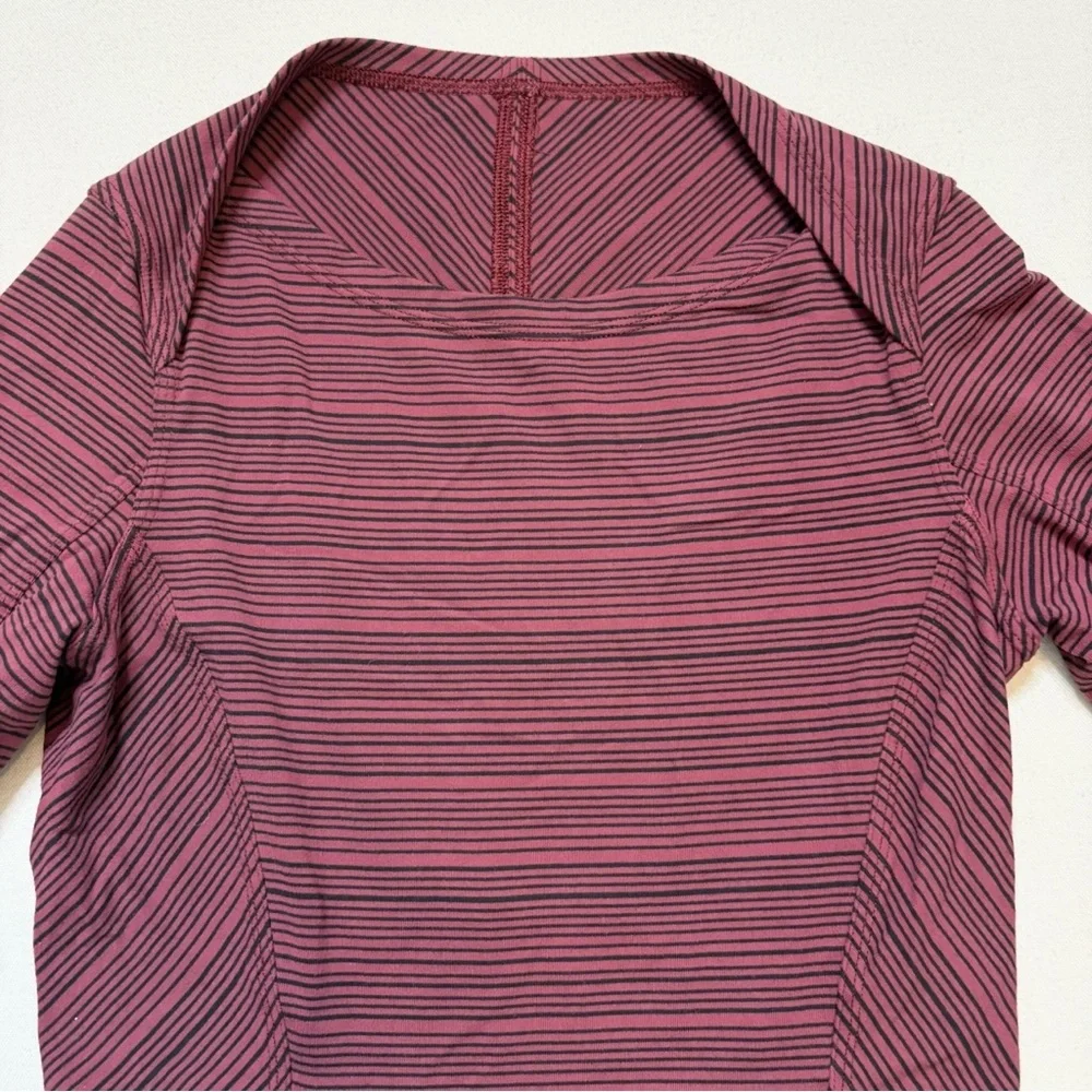 Lululemon Kanto Catch Me LS top Berry Black Stripe sz 4 - Picture 4 of 11